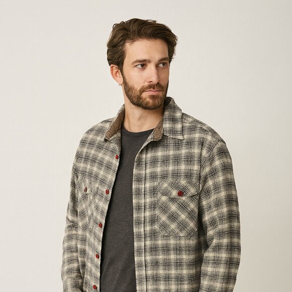 Woolrich Plaid Flannel Shirt Gray Cream Red Button Up Size M Workwear Casual - Picture 2 of 14